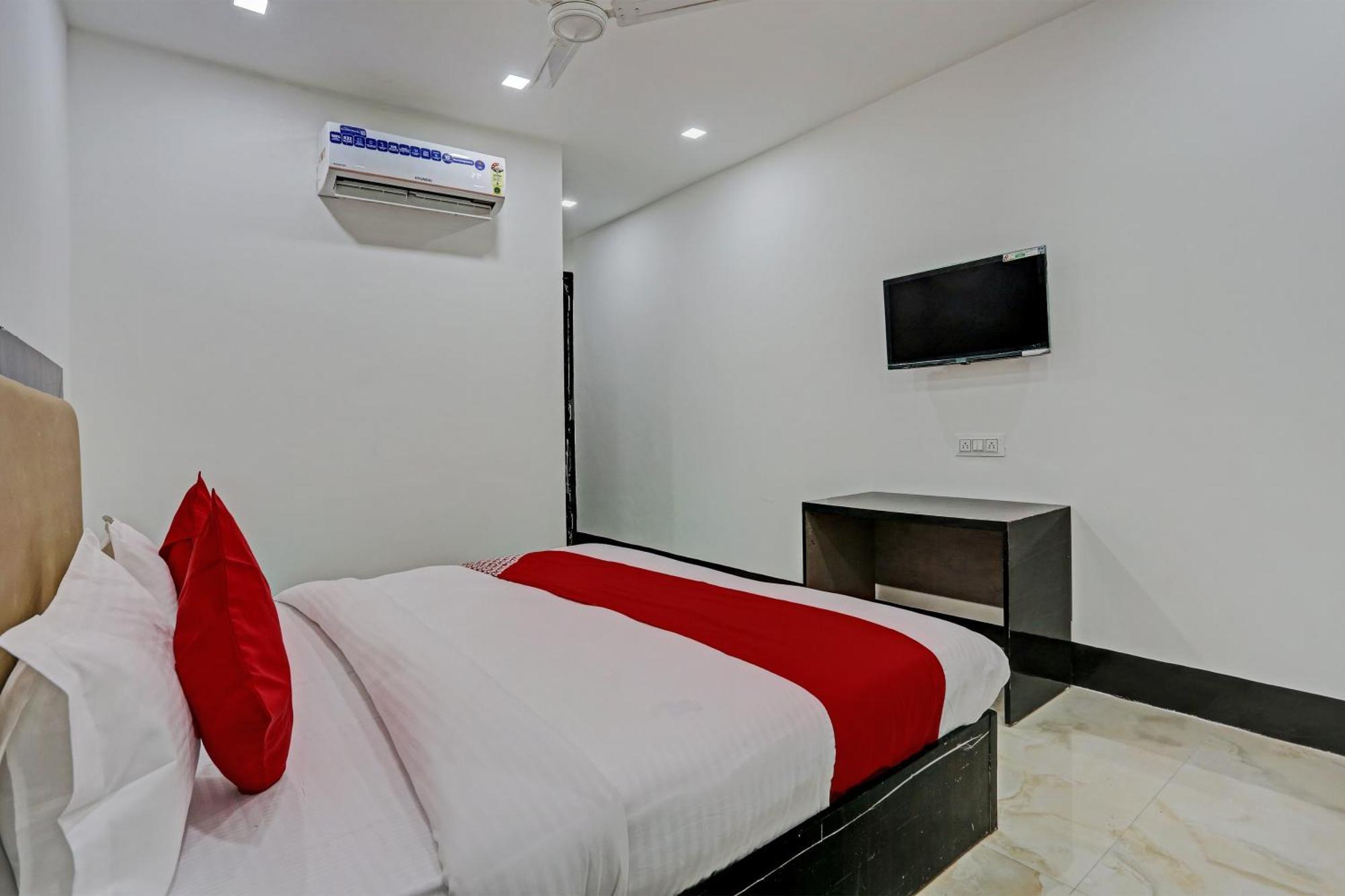 Hotel O Red Apple Homes New Delhi