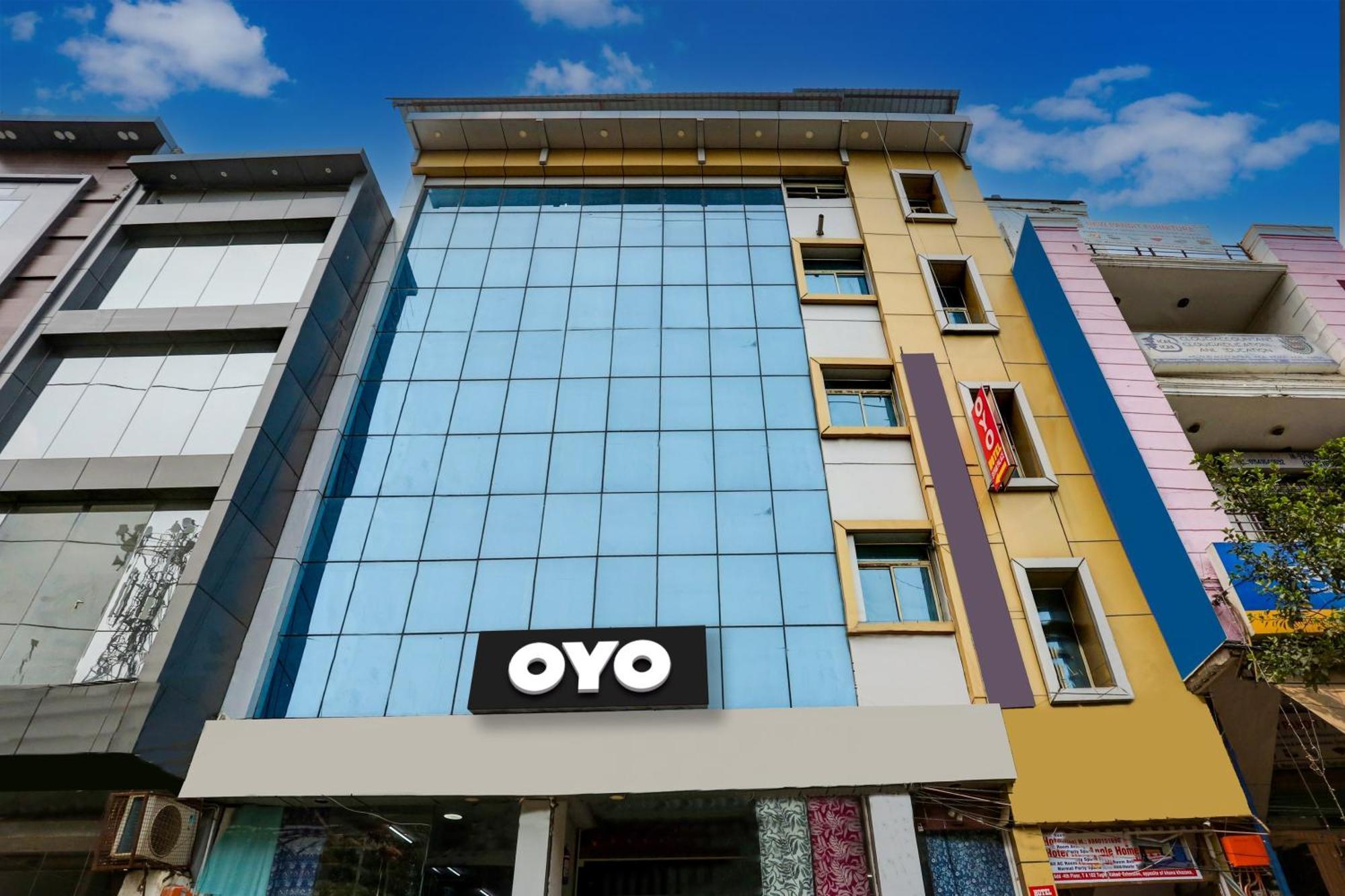 O Red Apple Homes 4*