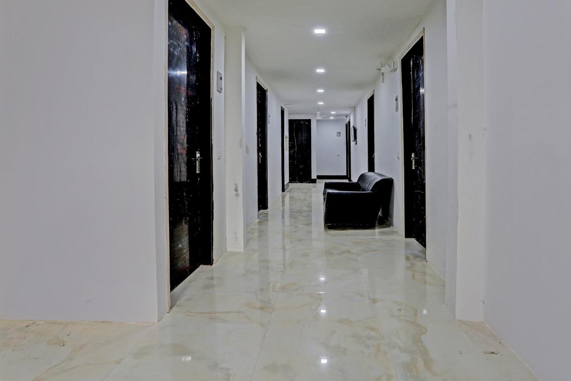 O Red Apple Homes Hotel New Delhi