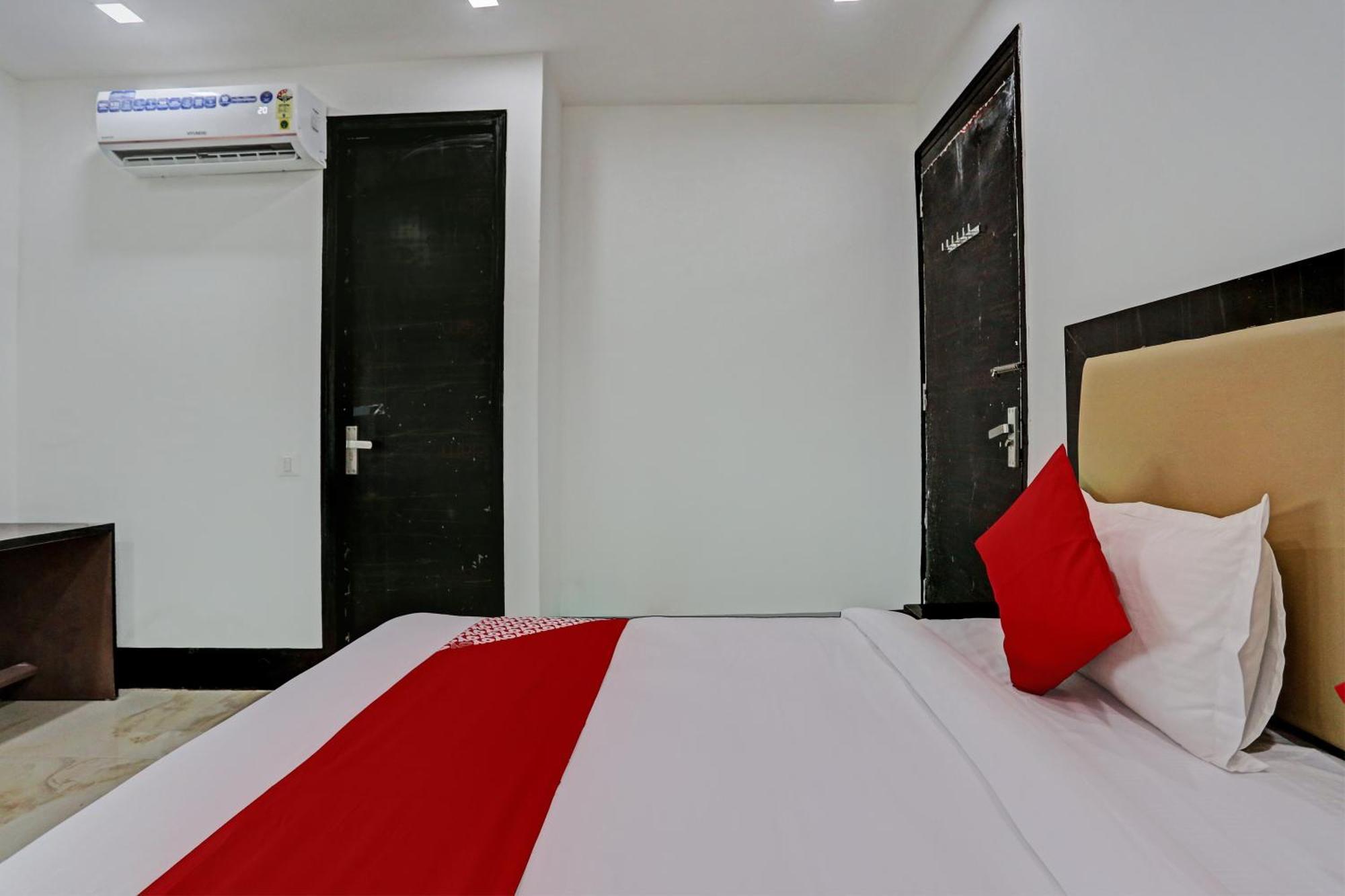 O Red Apple Homes Hotel New Delhi